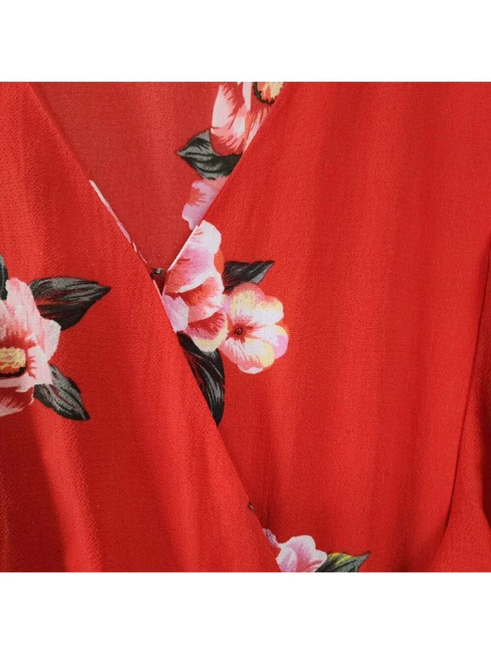 Umgee Tropical Floral Surplice Ruffle romper Red sz M Summer Travel Vacation